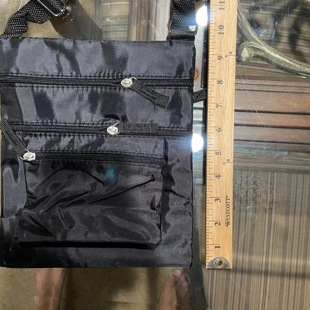 Stealth Black Sports Bag - Picture 5 of 11